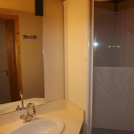 4 Pers. Avec Piscine Chauffee, Terrasse Et Tv - Pres De Maurs, Animaux Acceptes - Fr-1-742-536 *